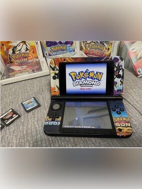 Nintendo 3DS XL with 11 games